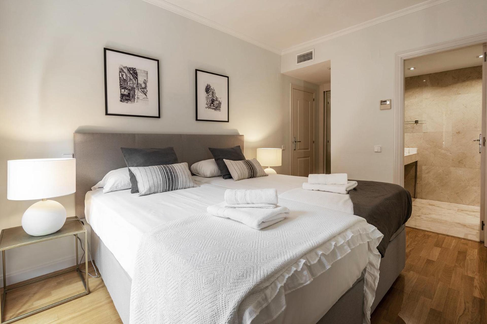 Luxury And Cozy- 2 Bedrooms 2 Bathrooms -Mintystay- Herradores Madrid Luaran gambar