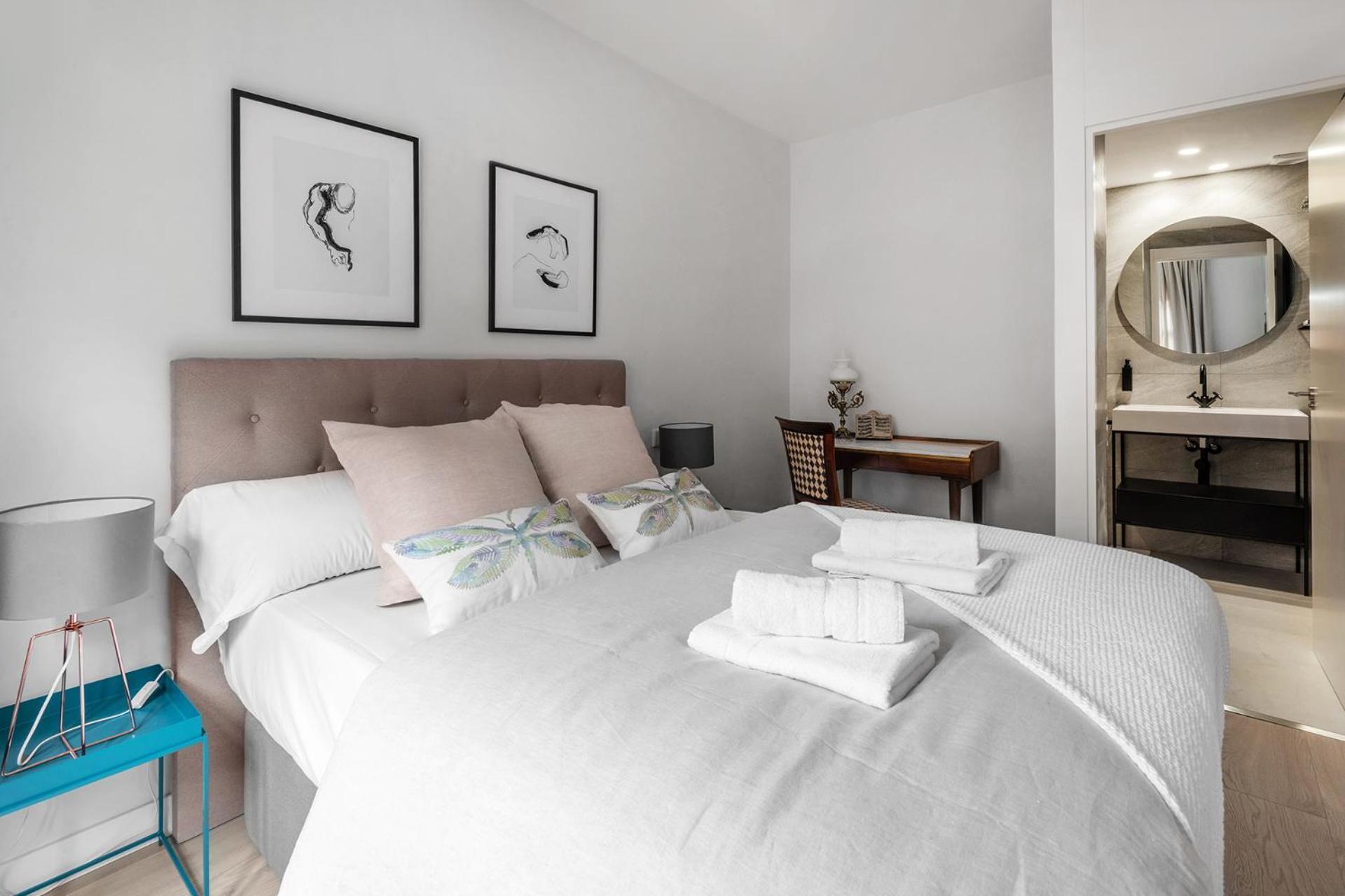 Luxury And Cozy- 2 Bedrooms 2 Bathrooms -Mintystay- Herradores Madrid Luaran gambar