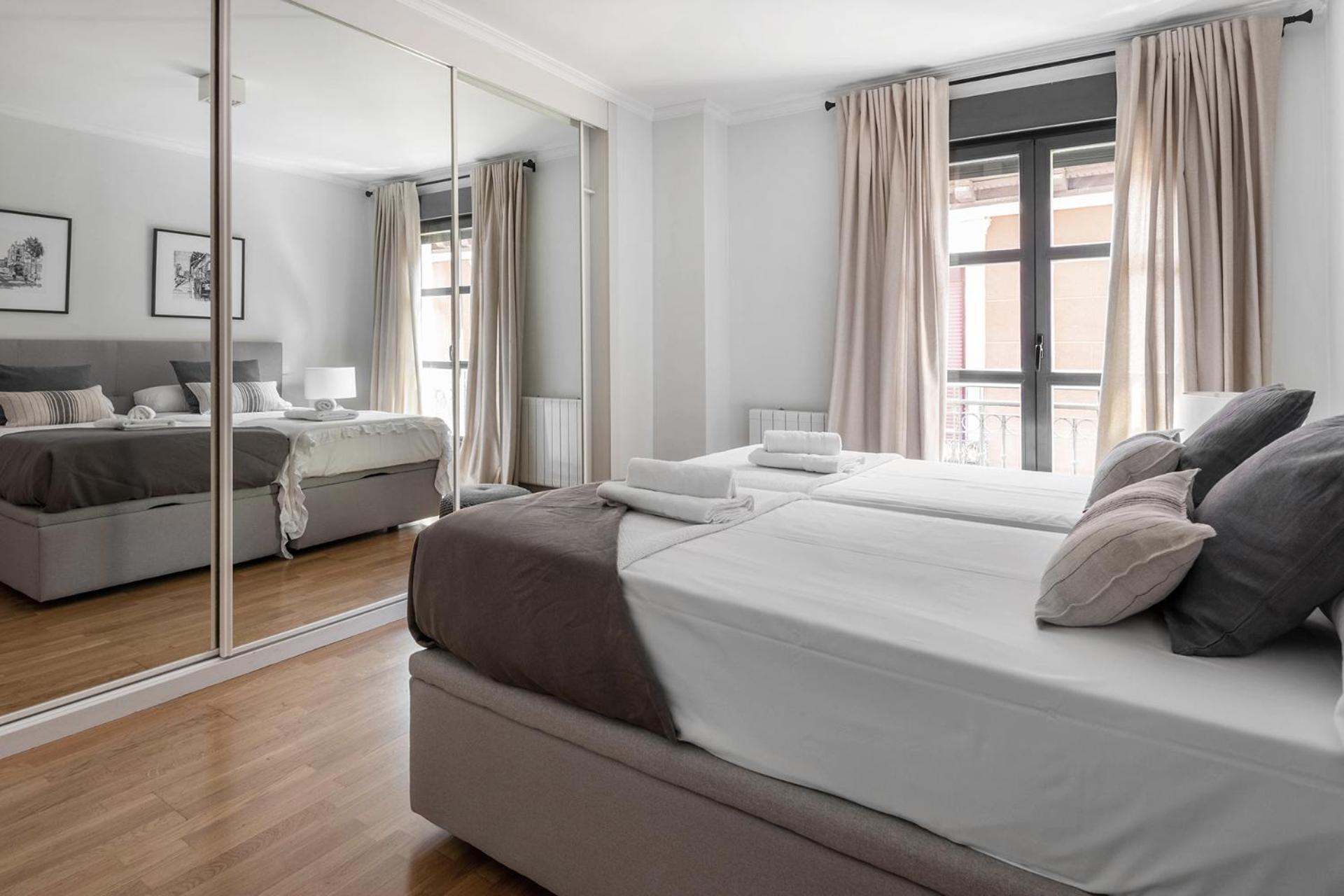 Luxury And Cozy- 2 Bedrooms 2 Bathrooms -Mintystay- Herradores Madrid Luaran gambar